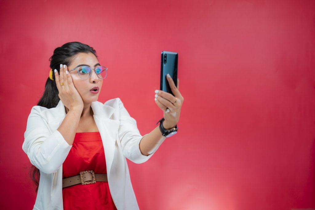 The Biggest Myths About Postpartum Hair Loss - Baby Blues